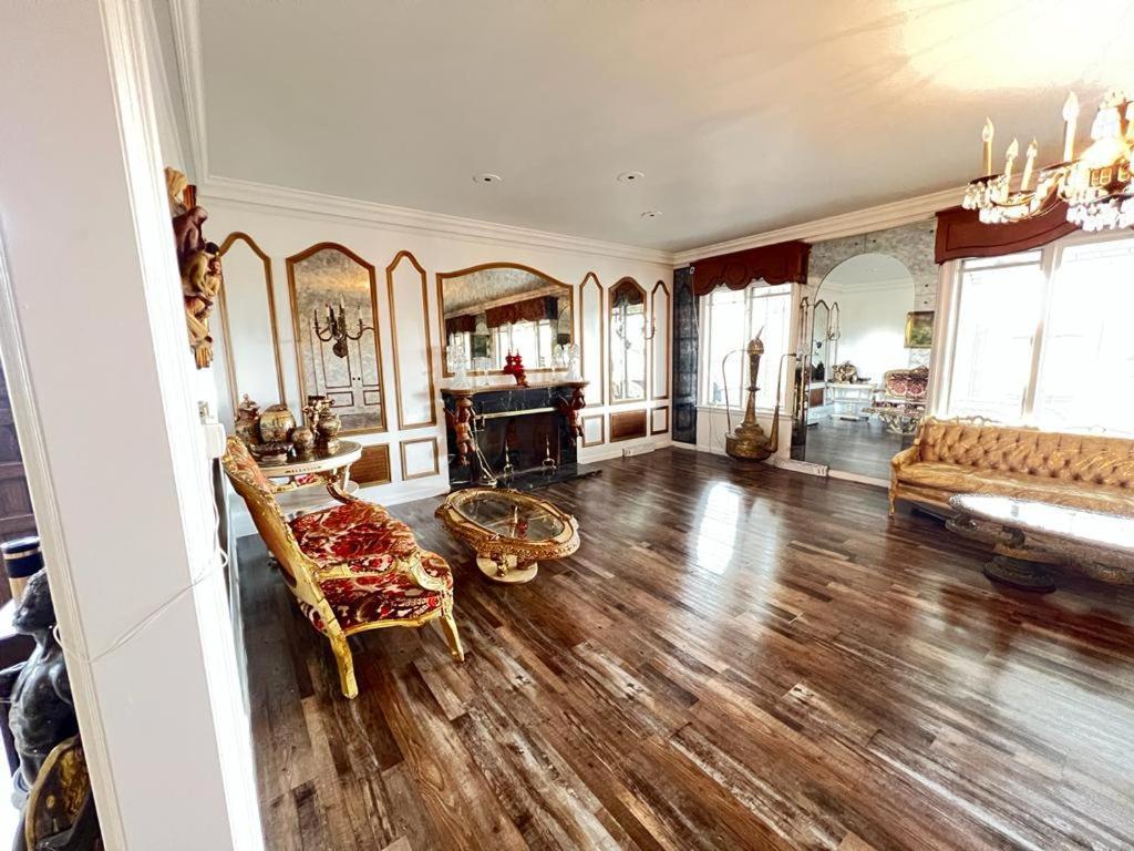 Хостел Pill Hill Mansion Чикаго Экстерьер фото