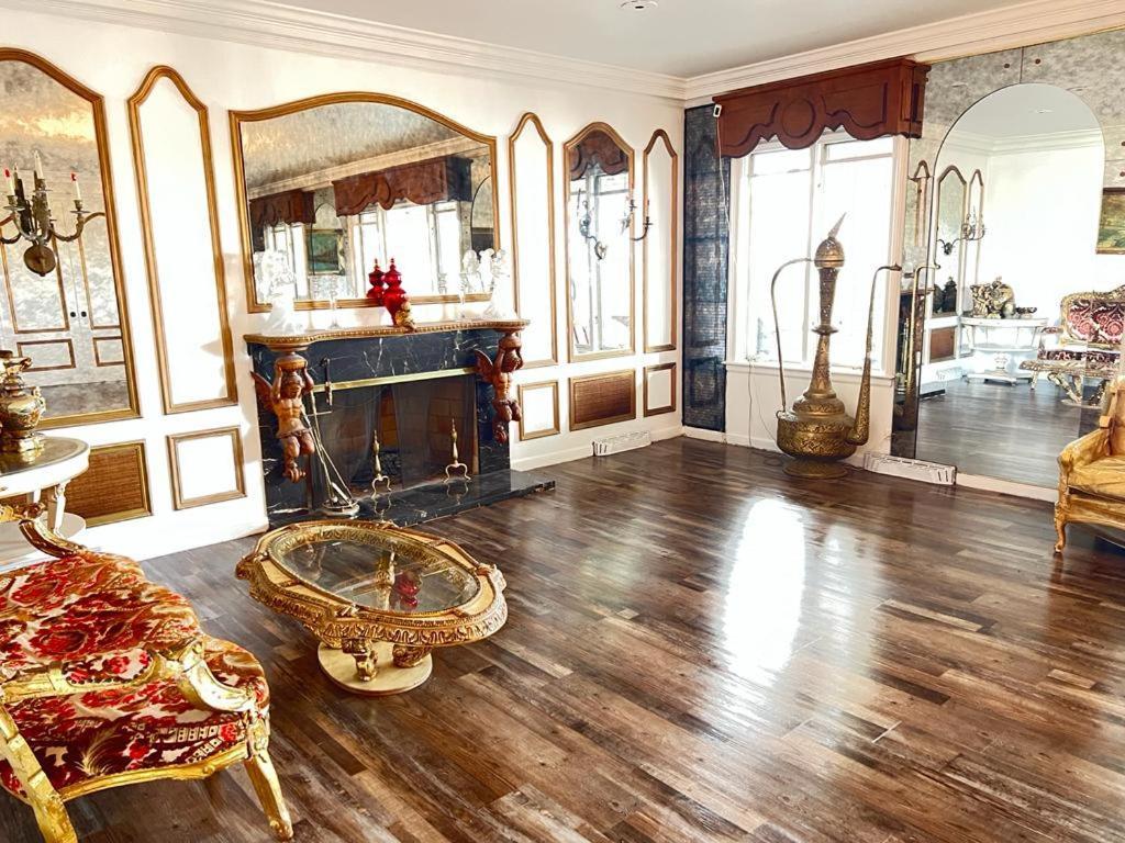 Хостел Pill Hill Mansion Чикаго Экстерьер фото